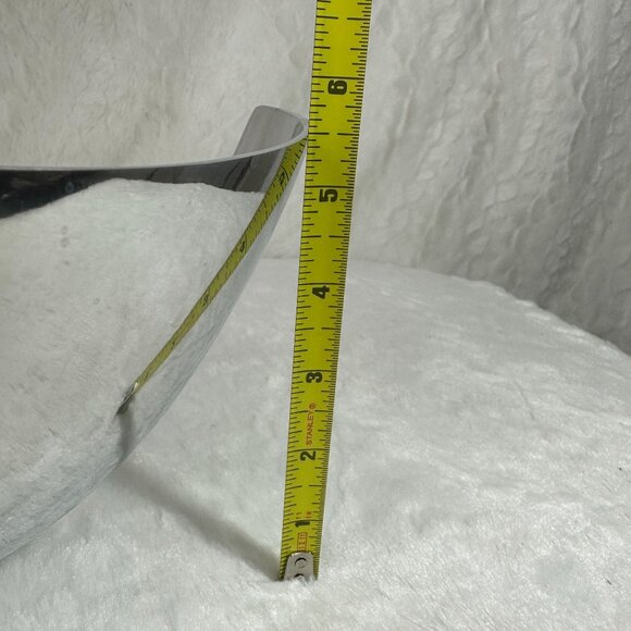 Set Of 2 Modern Silver Aluminum Modern Sculpture Centerpiece bowls Reflective - Picture 8 of 11